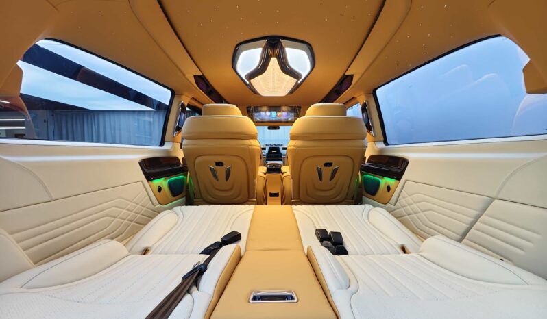 
								2020 Mercedes-Benz Vito 2.0T Business Edition 7-Seater full									