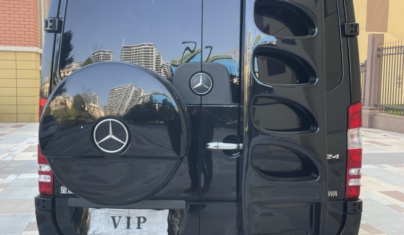 
								2018 Mercedes-Benz Sprinter 3.5T Business Edition 7-Seater full									