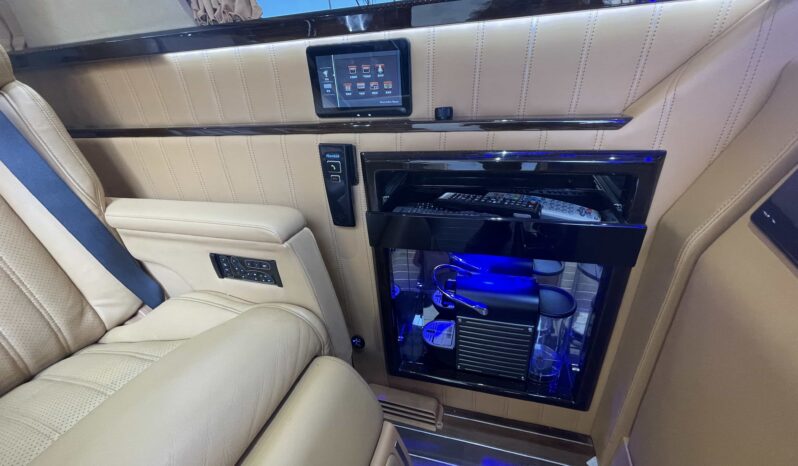 
								2018 Mercedes-Benz Sprinter 3.5T Business Edition 7-Seater full									